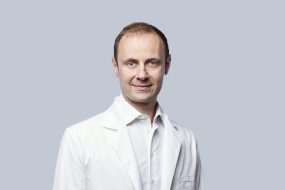 Dr Mounir Ziadé